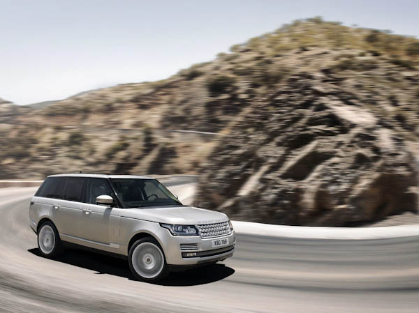 New range rover silver side