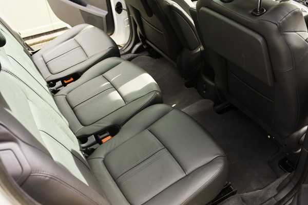 5008 rear seats