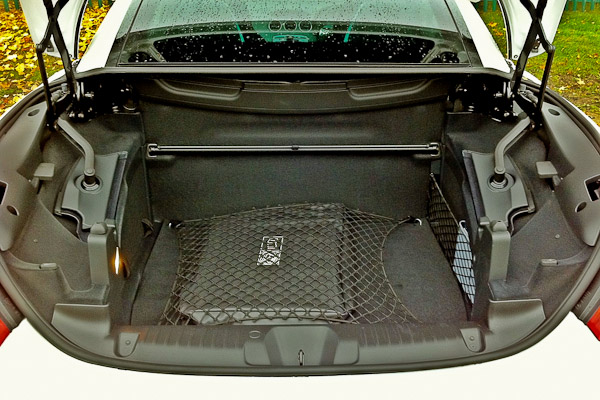 Peugeot 308 CC Roland Garros Boot