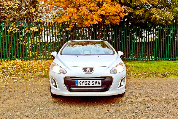Peugeot 308 CC Roland Garros Front White