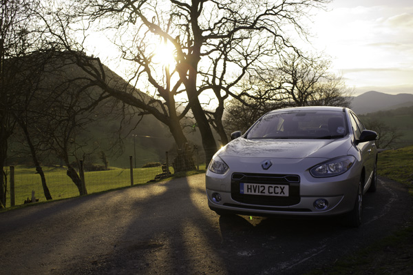 Renault Fluence grey