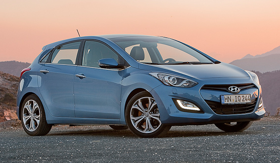 New-hyundai-i30-uk-front-image