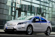 Chevrolet-volt-white-side
